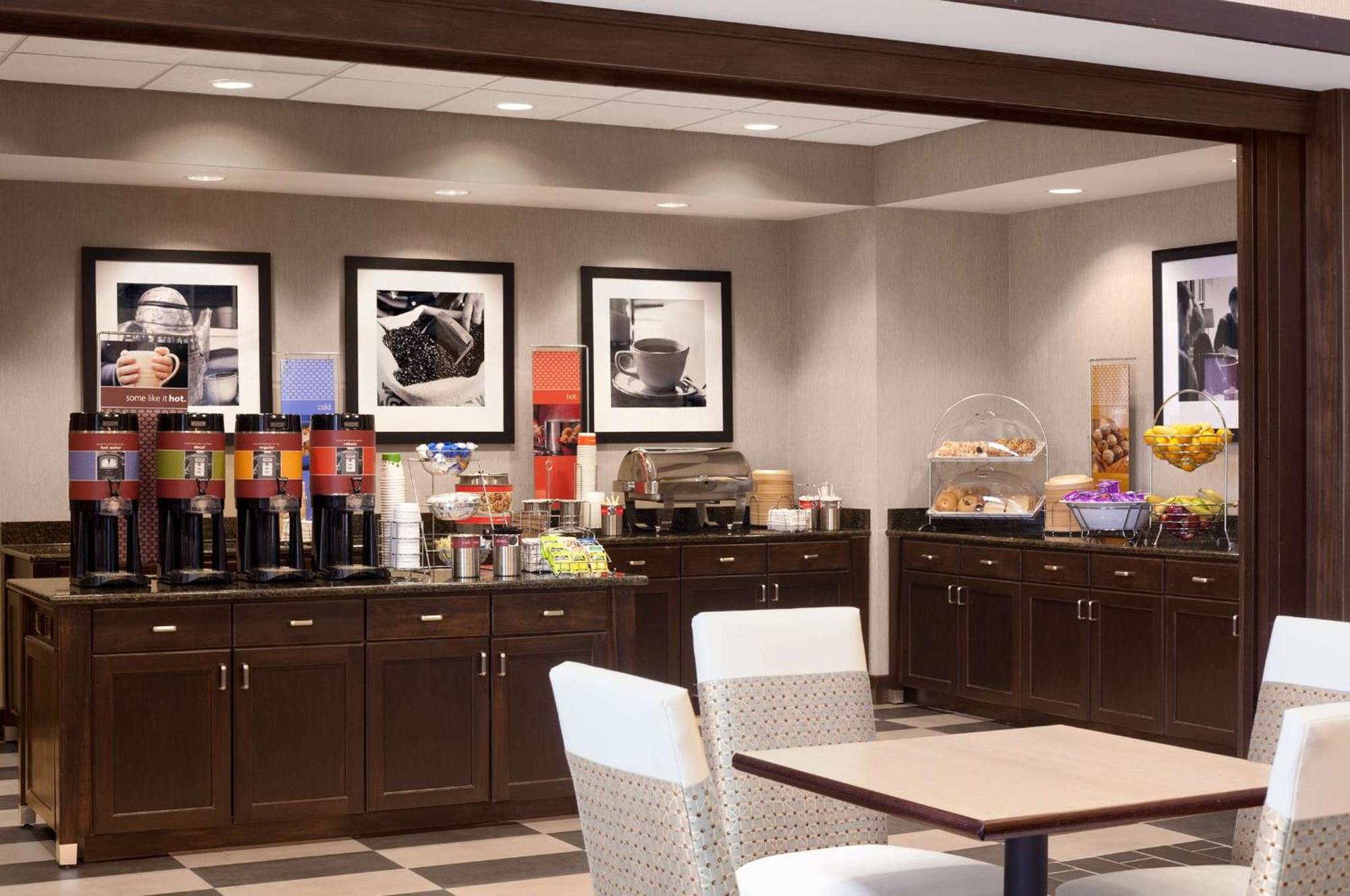 Hampton Inn & Suites - Mansfield Eksteriør bilde